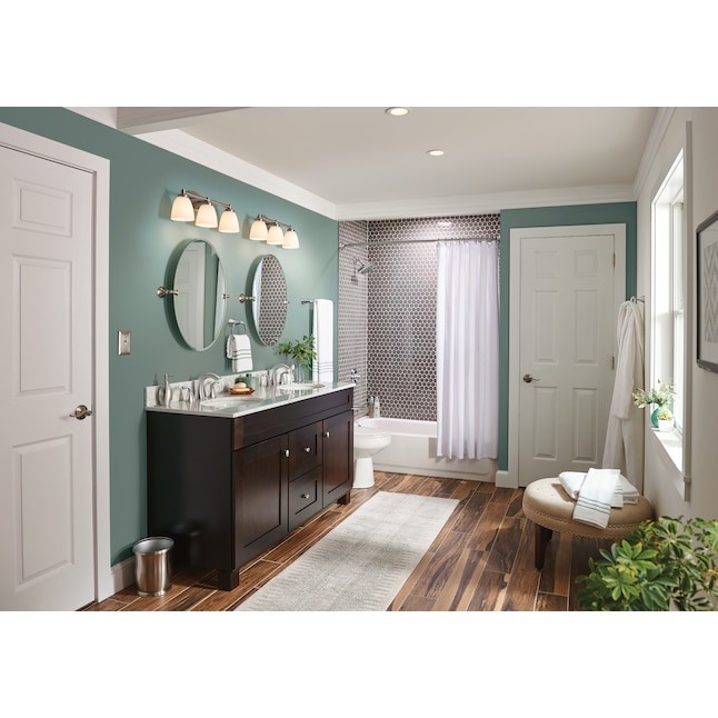 Moen Lindor Chrome 1handle Single Function Square Bathtub and Shower