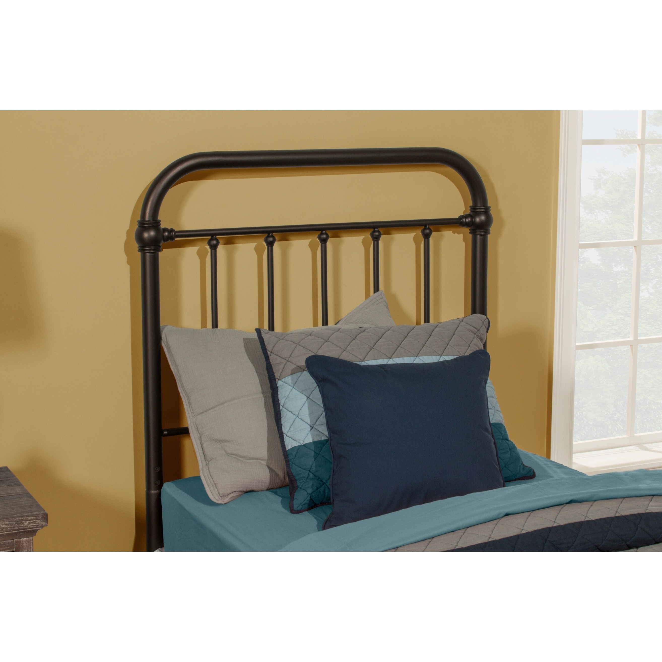 Carbon Loft Tamika Metal Headboard (Bed Frame Not Included)