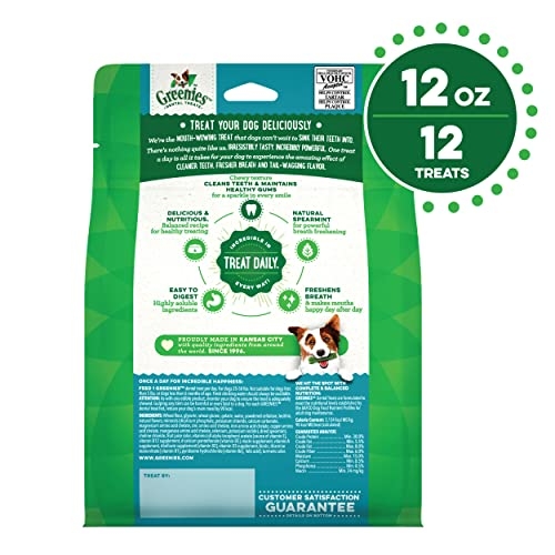 GREENIES Regular Natural Dog Dental Care Chews Oral Health Dog Treats