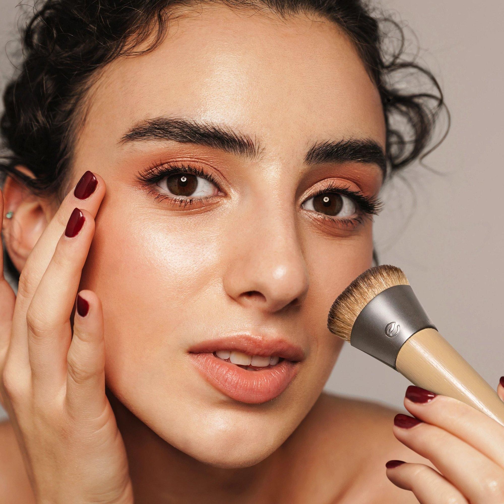 EcoTools Wonder Cover Complexion Foundation Makeup Brush Best Deals and