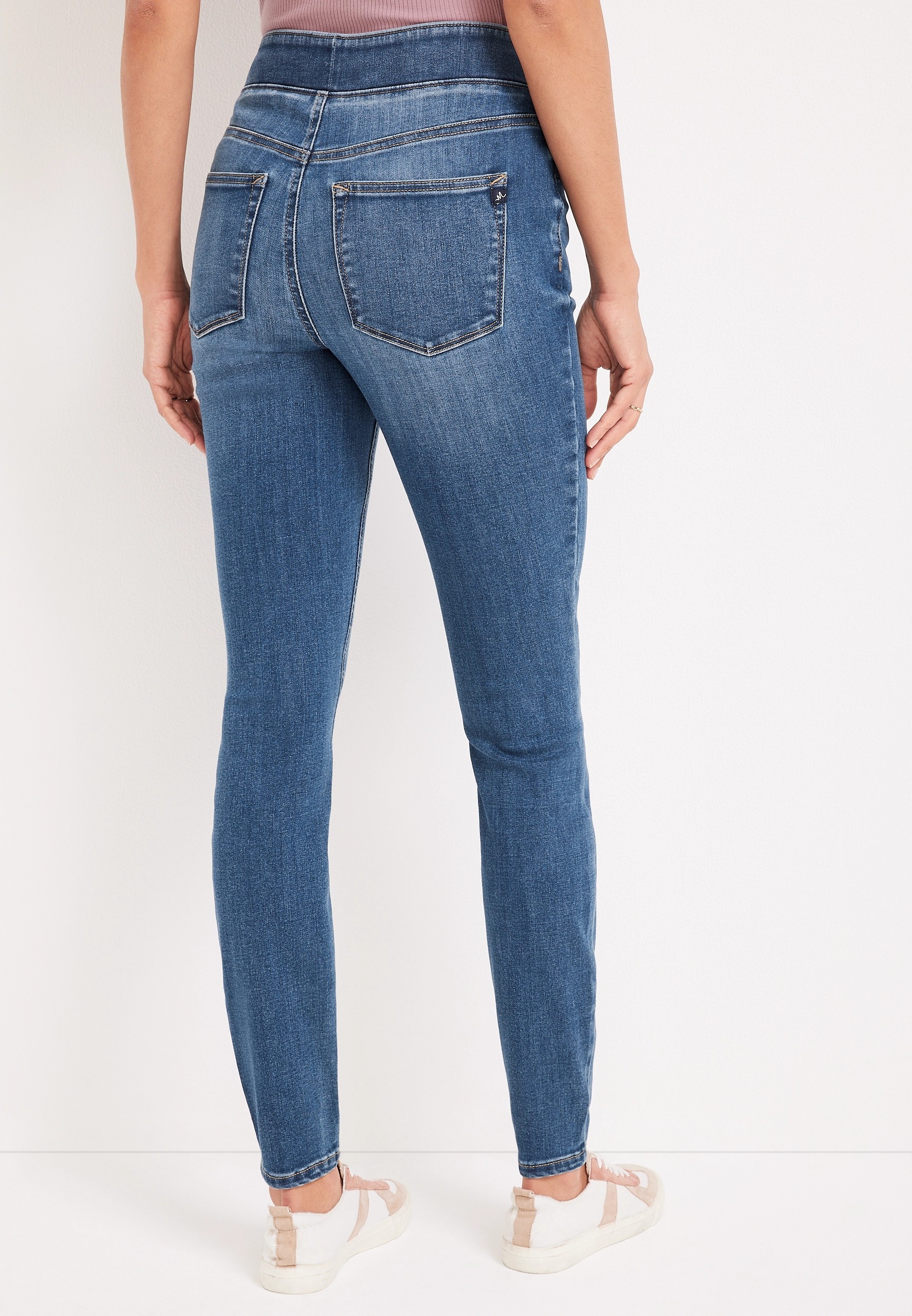 m jeans by maurices™ Cool Comfort Crossover Pull On High Rise Jegging ...