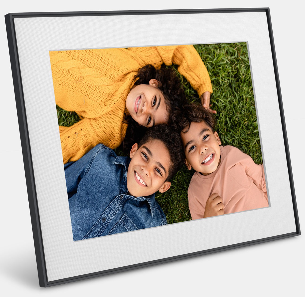 Aura Digital Photo Frame Walden 15inch in Walden Ink with Textured Mat